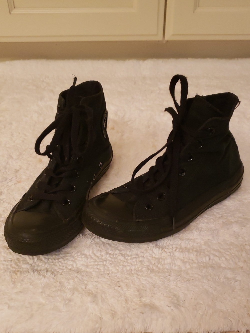Converse All Star High Top Sneakers in Black
